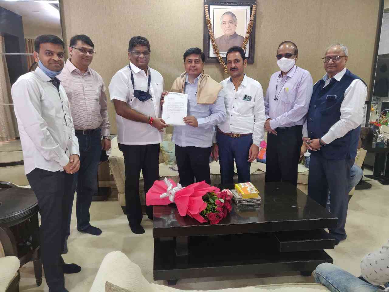 CAMIT Delegation led by President Dipen Agrawal with MLC Abhijit Wanjarri 